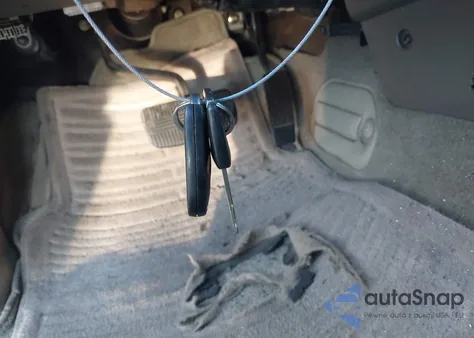 2000 Infiniti Qx4 from USA, damaged, VIN JNRAR07Y2YW084076